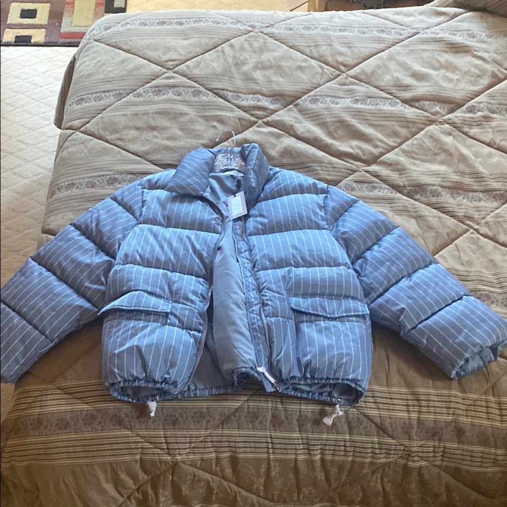 WeWoreWhat Blue Puffer Jacket Quilted Cropped